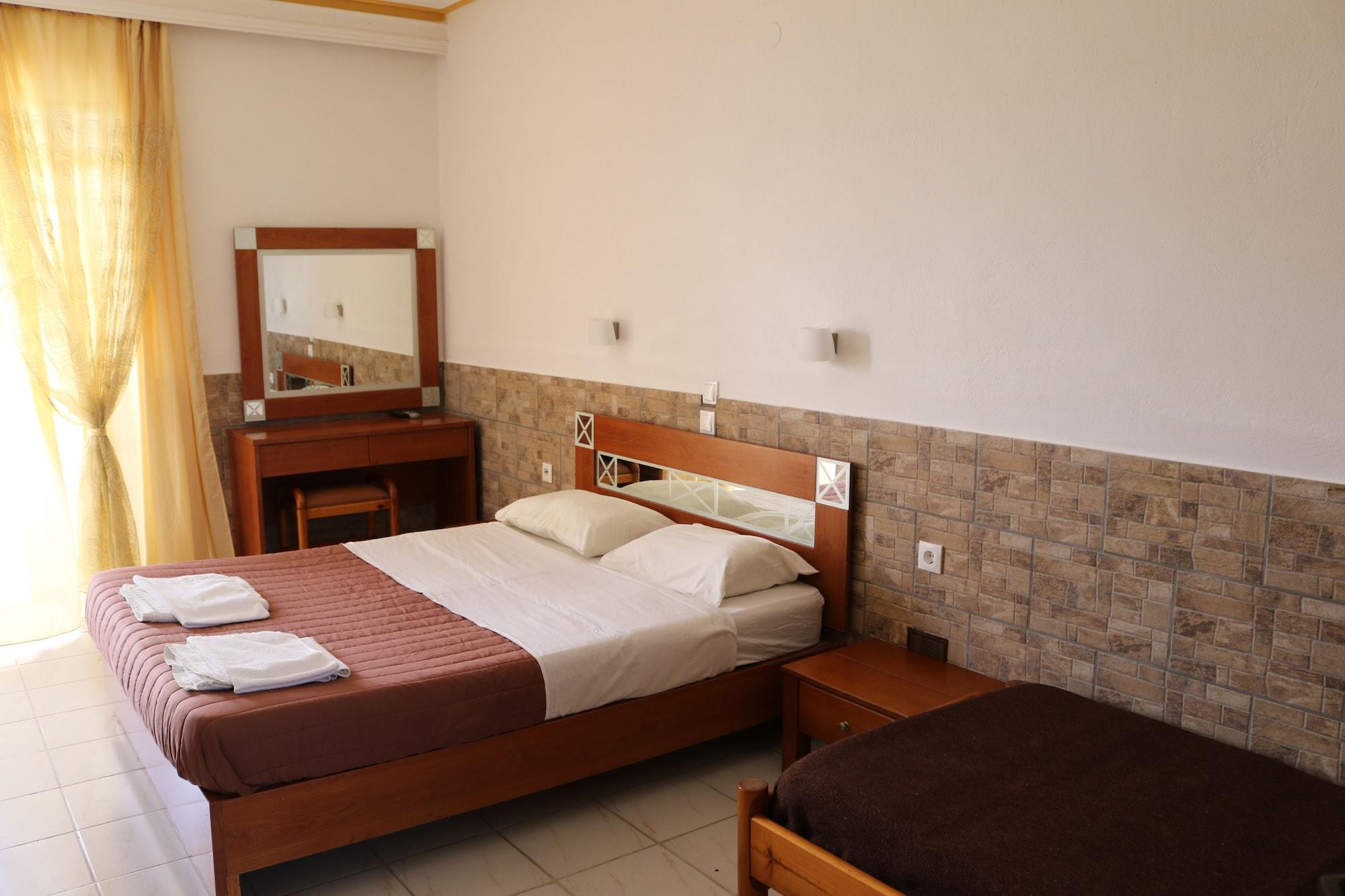 Golden Sun Aparthotel Tigaki Exterior foto